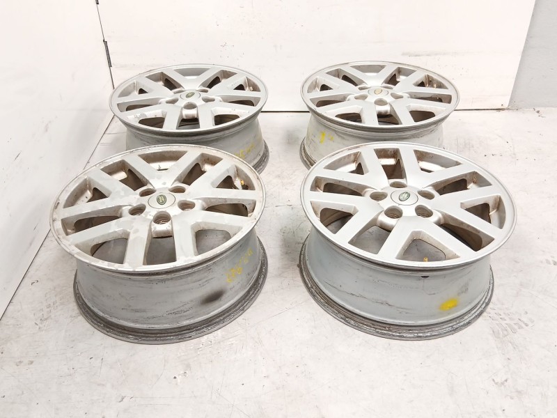 Recambio de juego llantas para land rover discovery iii (l319) 2.7 td 4x4 referencia OEM IAM RRC505350MNH  