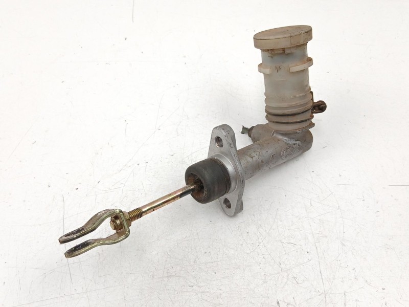 Recambio de bomba embrague para hyundai galloper ii (jk-01) 2.5 td intercooler referencia OEM IAM HR610014  