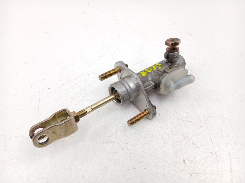 Recambio de bomba embrague para mitsubishi grandis (na_w) 2.0 di-d (na8w) referencia OEM IAM 2345A006  