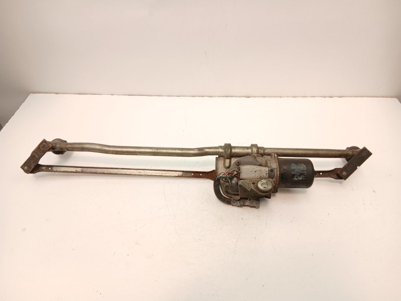 Recambio de motor limpia delantero para renault master ii furgoneta (fd) 2.5 dci referencia OEM IAM 7701050898  