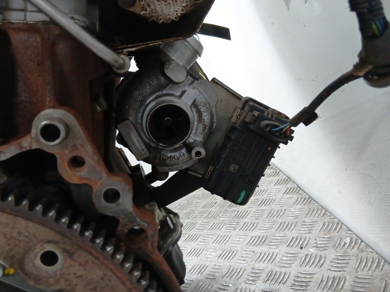 Recambio de motor turbo diesel para citroën c6 (td_) 2.7 hdi referencia OEM IAM UHZ  