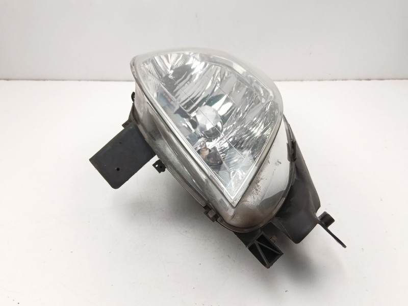 Recambio de faro derecho para citroën xsara picasso (n68) 1.6 hdi referencia OEM IAM 9649557380 89310180 