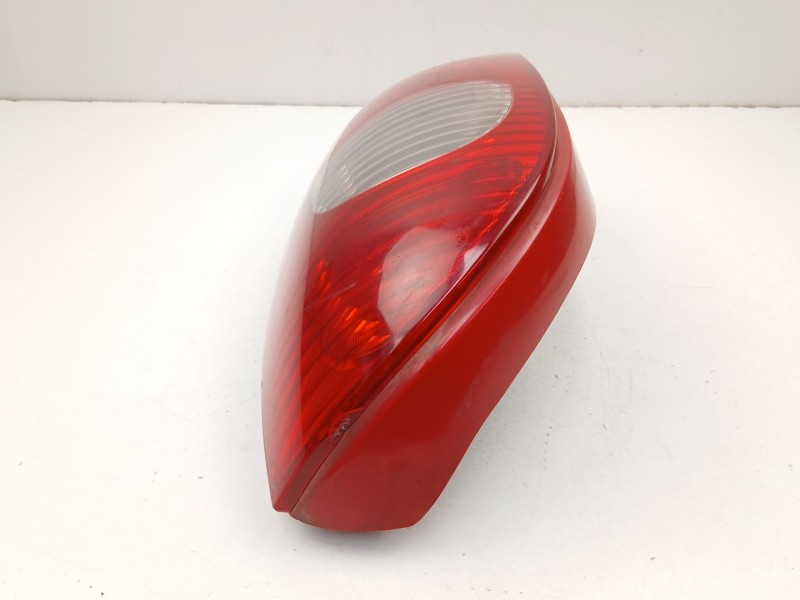 Recambio de piloto trasero derecho para citroën xsara picasso (n68) 1.6 hdi referencia OEM IAM 9650005780 89032868 