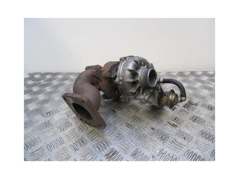 Recambio de turbo : chrysler voyager : 2.5 d (115,57cv) [2001] para chrysler voyager 2.5 d referencia OEM IAM VA6369903RHB513166