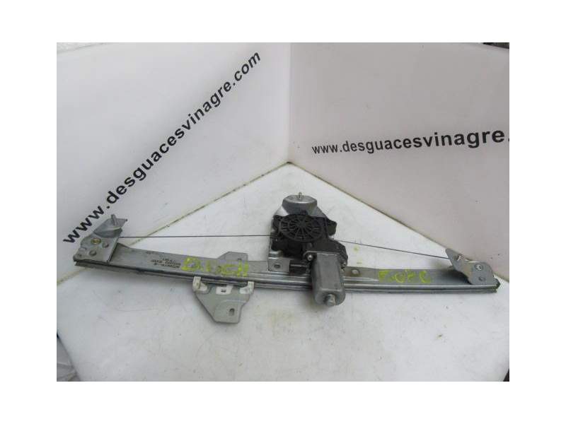Recambio de elevalunas delantero derecho para dacia dokker 1.5 dci referencia OEM IAM 807209071R  