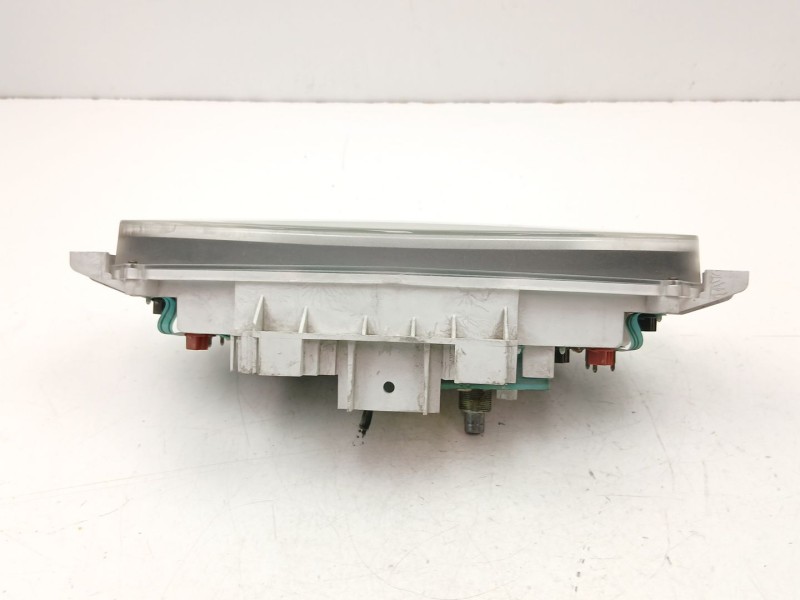 Recambio de cuadro instrumentos para piaggio x8 x8 125 (m36) referencia OEM IAM 639375  