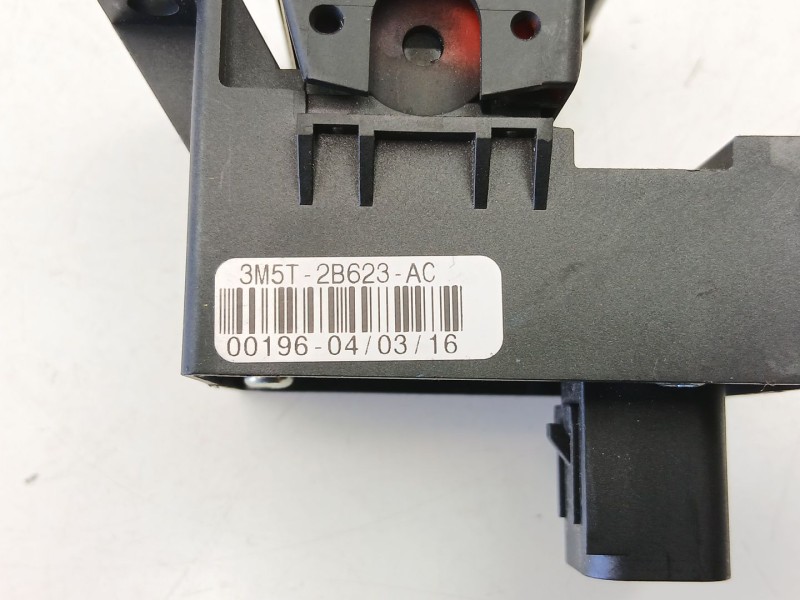 Recambio de boton freno mano para ford focus c-max 2.0 referencia OEM IAM 3M5T2B623AC  