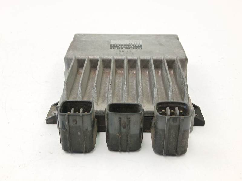 Recambio de centralita para lexus is ii (_e2_) 220d (ale20) referencia OEM IAM 8987120070 1310001371 