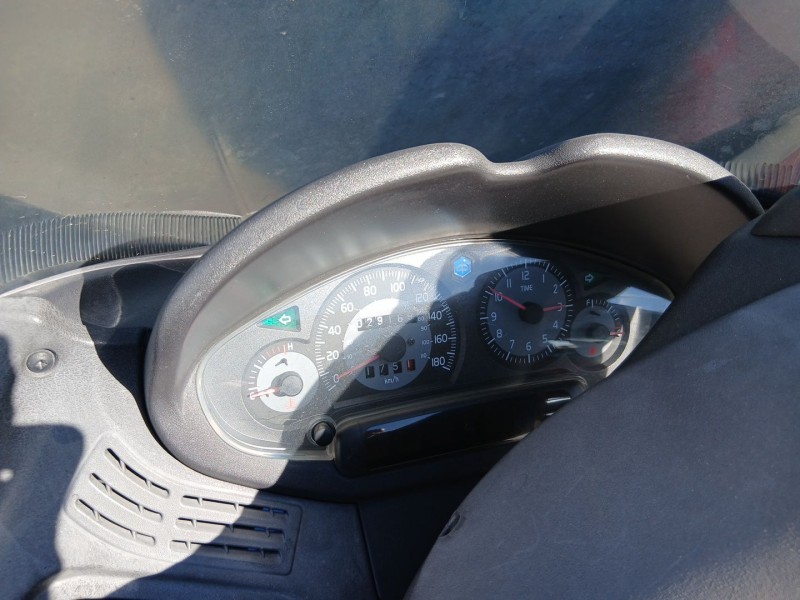 Recambio de carroceria para piaggio x8 x8 125 (m36) referencia OEM IAM   