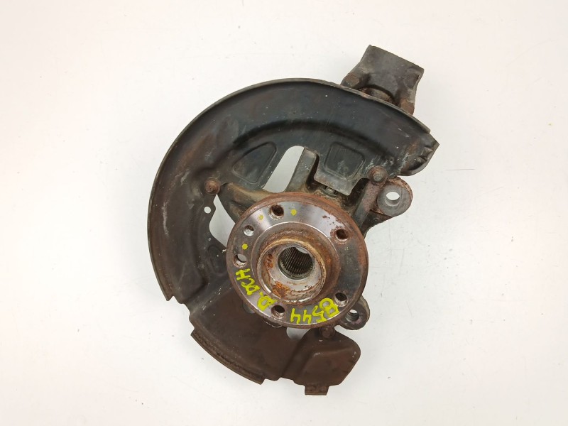 Recambio de mangueta delantera derecha para volvo xc70 ii (136) d5 awd referencia OEM IAM 31277365  