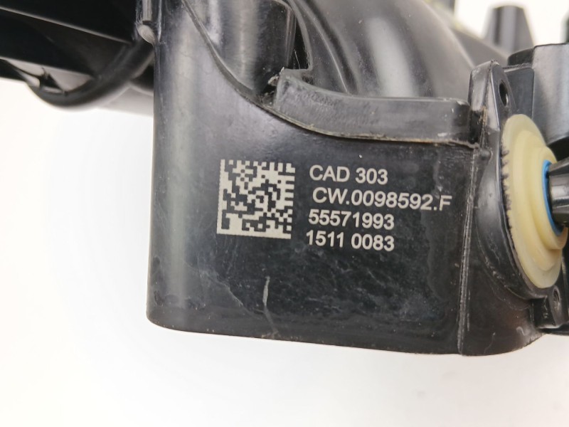 Recambio de colector admision para opel insignia a (g09) 2.0 cdti (68) referencia OEM IAM 55571993  