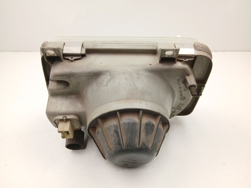Recambio de faro derecho para seat ibiza i (21a) 1.5 referencia OEM IAM SE021930008H  