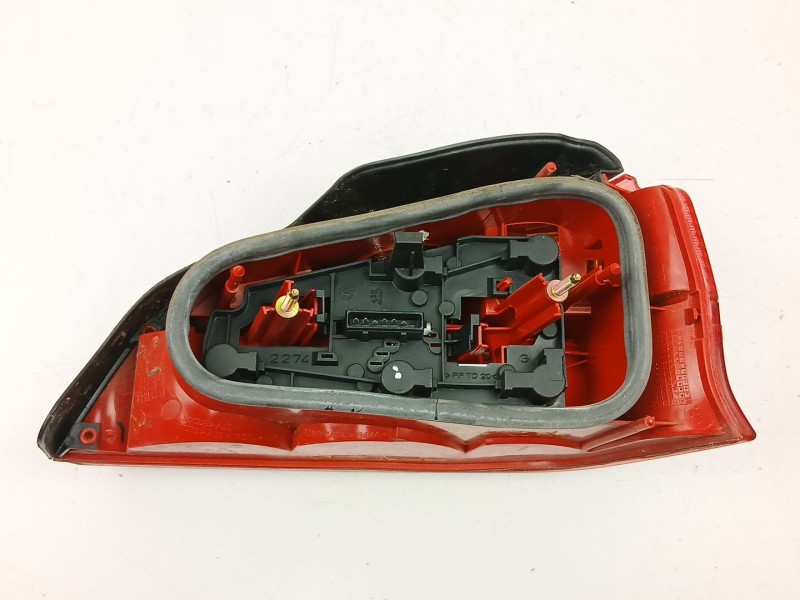 Recambio de piloto trasero izquierdo para peugeot 106 ii (1a_, 1c_) 1.1 i referencia OEM IAM 6350G6  