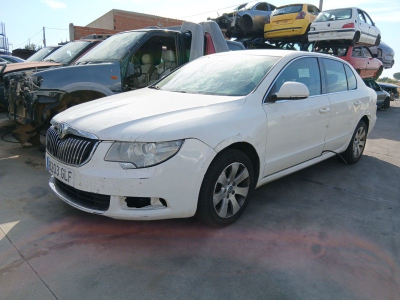 skoda superb ii (3t4) del año 2008
