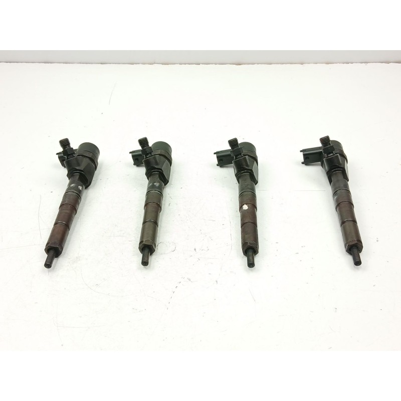 Recambio de inyectores juego para opel insignia a (g09) 2.0 cdti (68) referencia OEM IAM 55566050 0445110327 