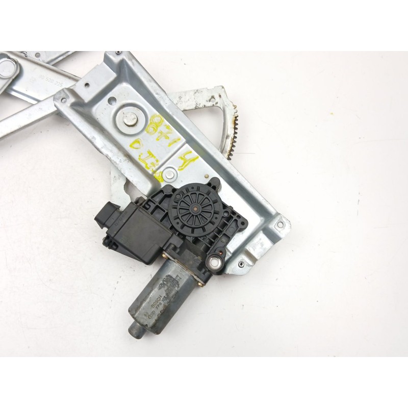 Recambio de elevalunas delantero izquierdo para opel vectra b (j96) 1.6 i 16v (f19) referencia OEM IAM 90520225  