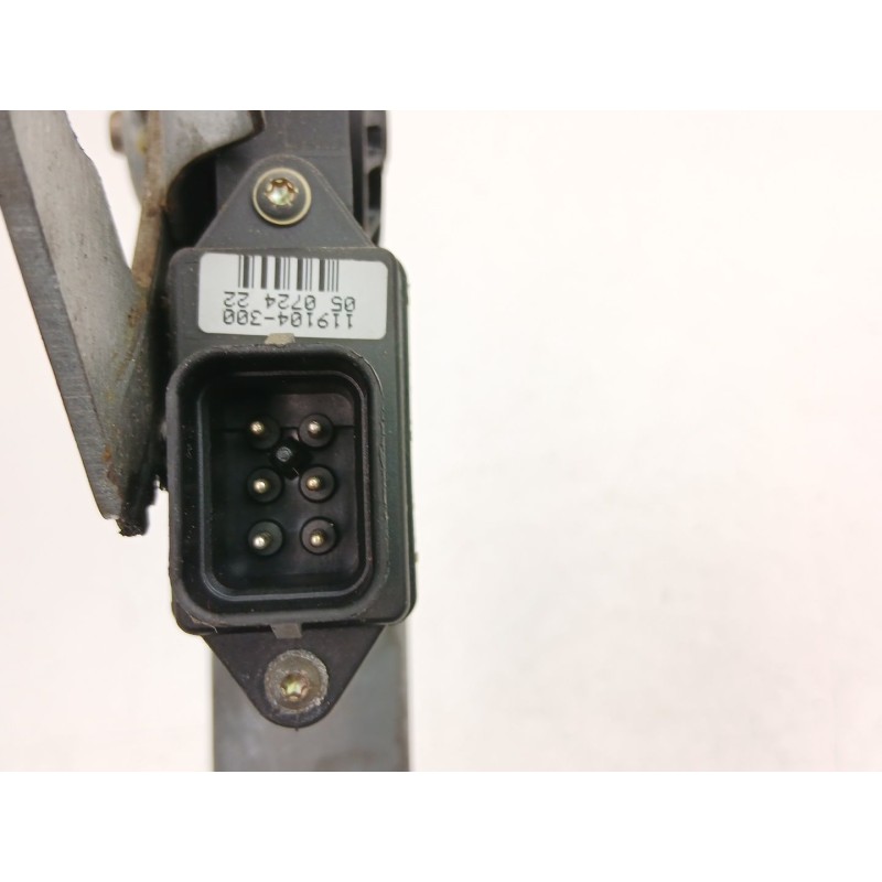 Recambio de elevalunas delantero izquierdo para opel vectra b (j96) 1.6 i 16v (f19) referencia OEM IAM 90520225  