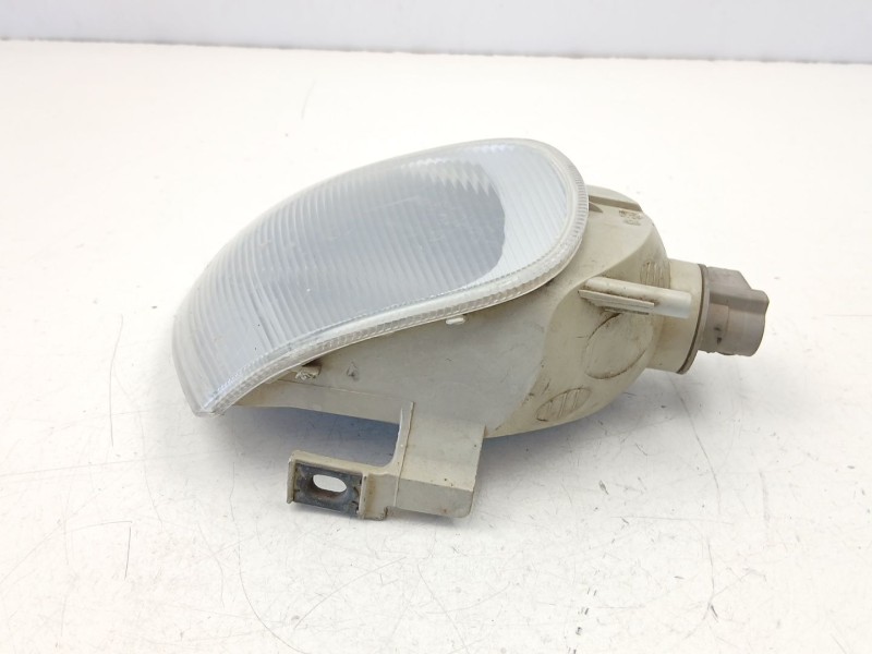 Recambio de piloto delantero derecho para volkswagen polo 1.4 g -aex/apq referencia OEM IAM 6N0953042C  