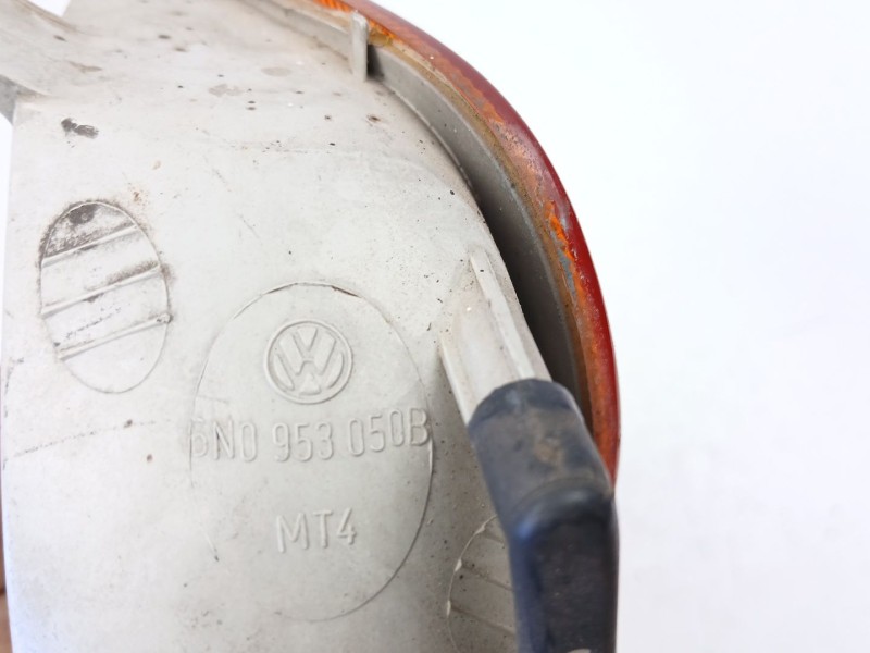 Recambio de piloto delantero derecho para volkswagen polo iii (6n1) 60 1.4 referencia OEM IAM 6N0953050B  