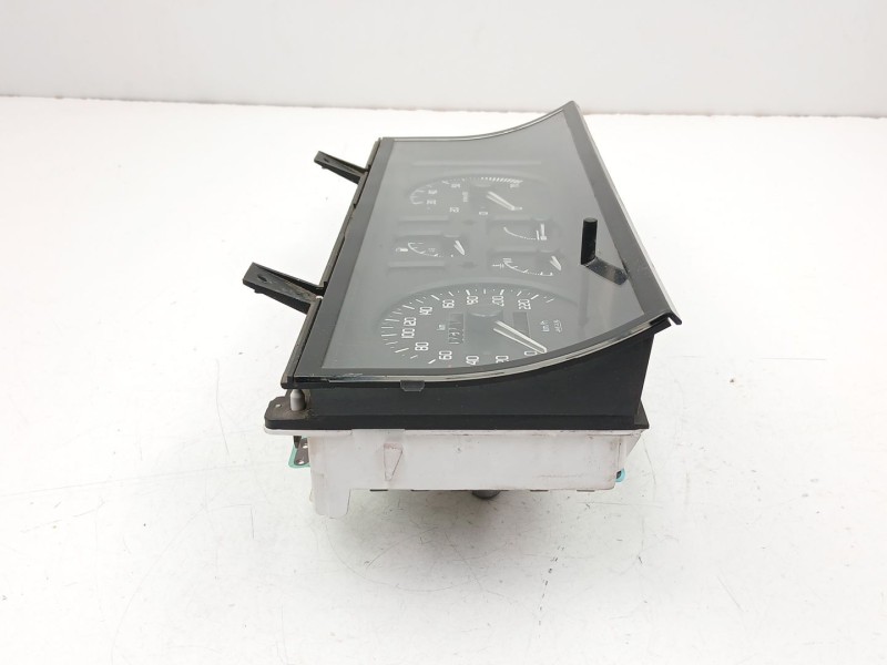 Recambio de cuadro instrumentos para renault 19 1.4 g referencia OEM IAM 7700839928  