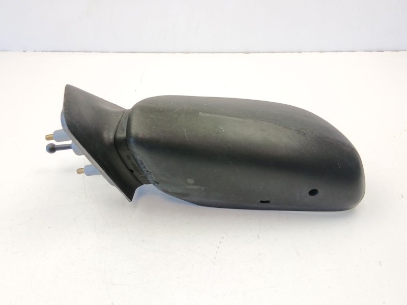 Recambio de retrovisor izquierdo para renault 19 ii chamade (l53_) 1.4 referencia OEM IAM 7700785786  7702150579