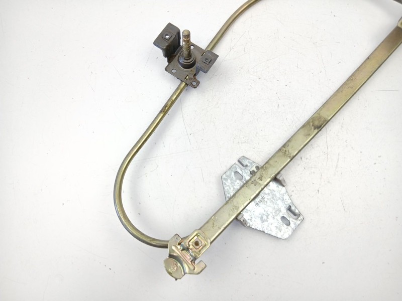 Recambio de elevalunas trasero izquierdo para renault 19 1.4 g referencia OEM IAM 7700785627  