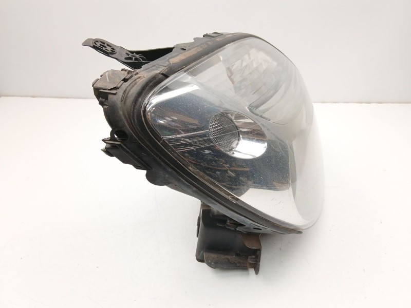 Recambio de faro derecho para renault megane scénic (ja0/1_) 1.9 dti (ja0n) referencia OEM IAM 7701047600  7700432097