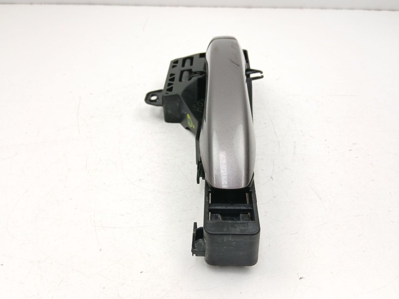 Recambio de manilla delantera derecha para renault captur ii (hf_) tce 130 (hfmf) referencia OEM IAM 806065425R  