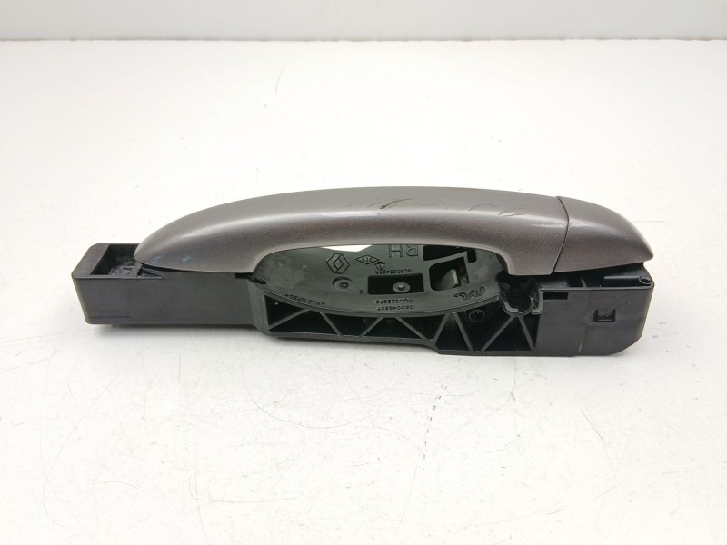 Recambio de manilla delantera derecha para renault captur ii (hf_) tce 130 (hfmf) referencia OEM IAM 806065425R  