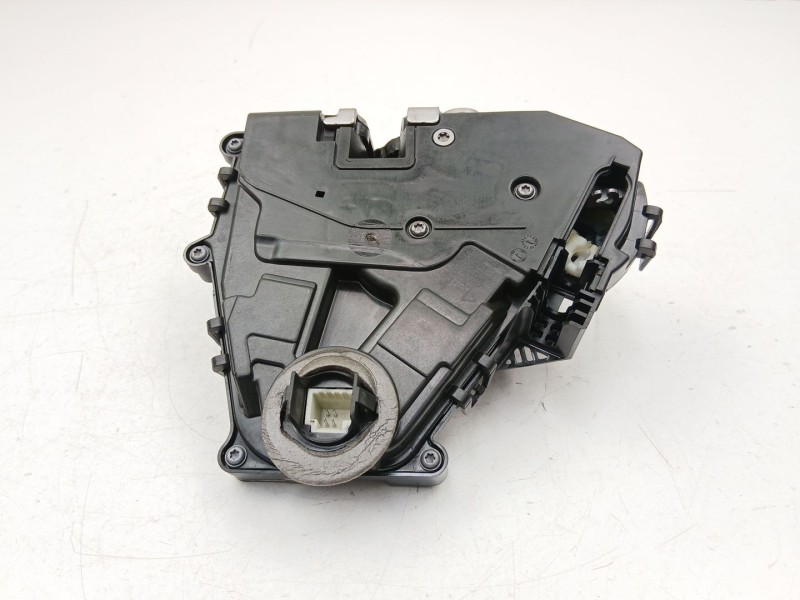 Recambio de cerradura puerta delantera derecha para renault captur ii (hf_) tce 130 (hfmf) referencia OEM IAM 805024067R  