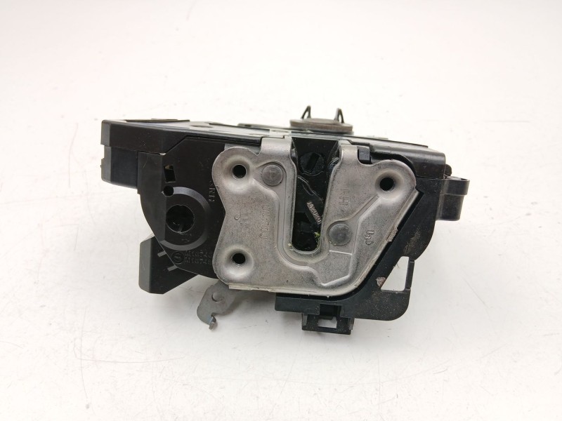 Recambio de cerradura puerta delantera derecha para renault captur ii (hf_) tce 130 (hfmf) referencia OEM IAM 805024067R  