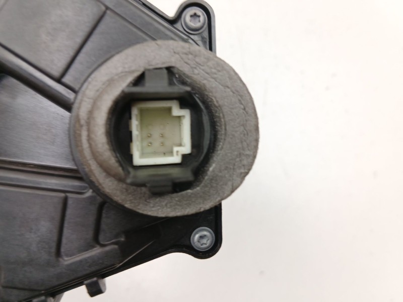 Recambio de cerradura puerta delantera derecha para renault captur ii (hf_) tce 130 (hfmf) referencia OEM IAM 805024067R  