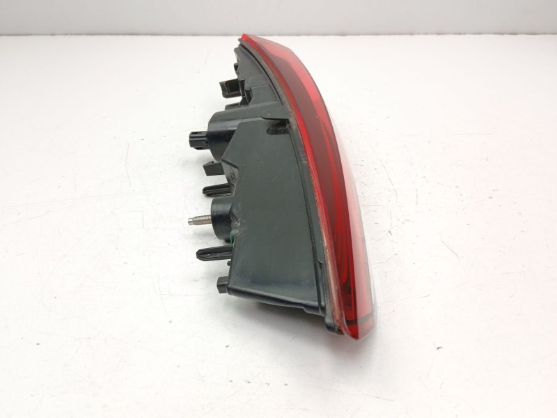 Recambio de piloto porton derecho para renault captur ii (hf_) tce 130 (hfmf) referencia OEM IAM 265501234R  