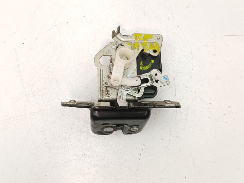 Recambio de cerradura maletero porton para fiat freemont 2.0 jtd referencia OEM IAM K04589243AF  