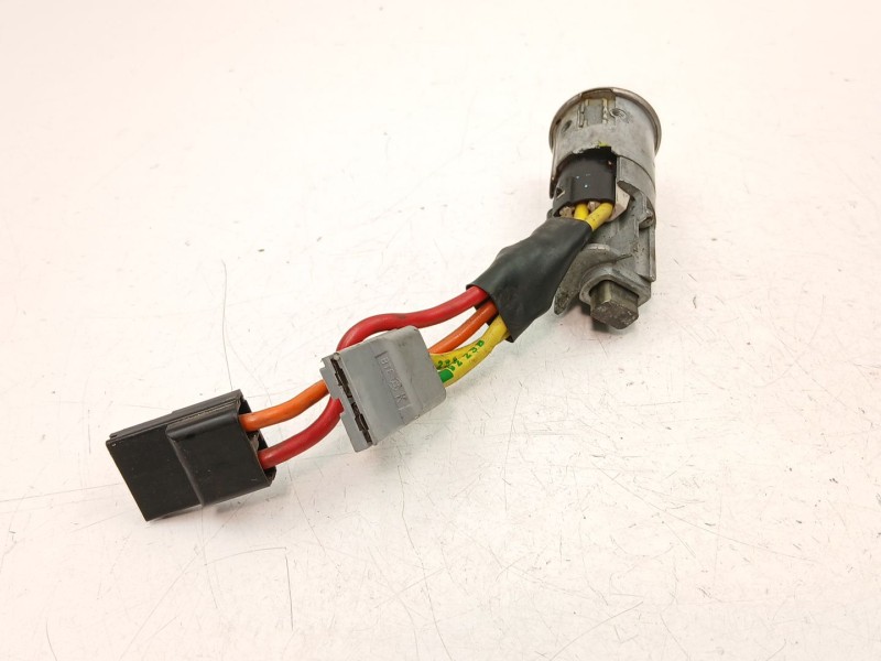 Recambio de conmutador de arranque para renault 19 ii chamade (l53_) 1.8 (l53y) referencia OEM IAM 7700805669  