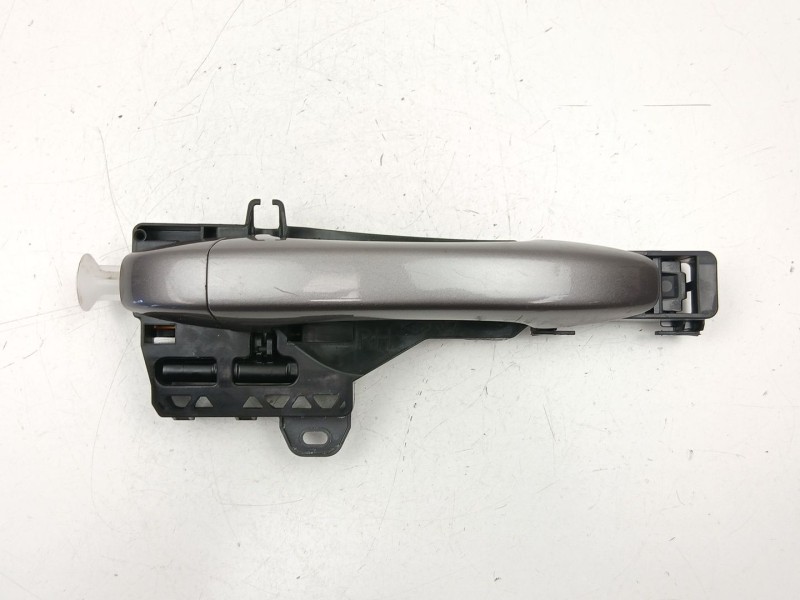 Recambio de manilla trasera derecha para renault captur ii (hf_) tce 130 (hfmf) referencia OEM IAM 806065425R  