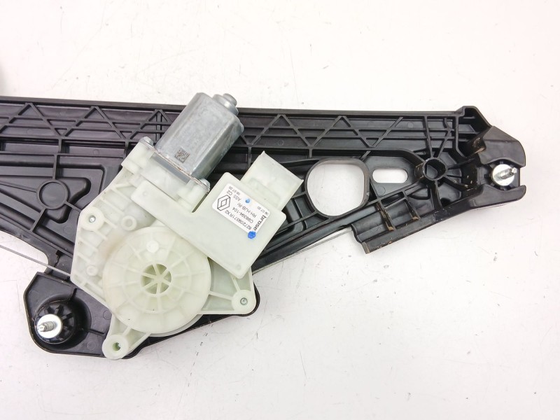 Recambio de elevalunas trasero derecho para renault captur ii (hf_) tce 130 (hfmf) referencia OEM IAM 827209371R  