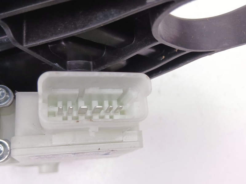 Recambio de elevalunas trasero derecho para renault captur ii (hf_) tce 130 (hfmf) referencia OEM IAM 827209371R  