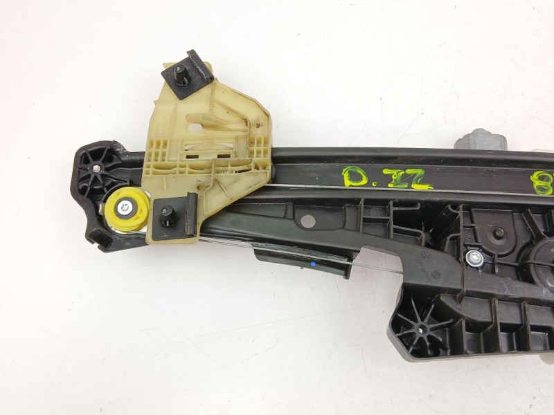 Recambio de elevalunas delantero izquierdo para renault captur ii (hf_) tce 130 (hfmf) referencia OEM IAM 807215326R  