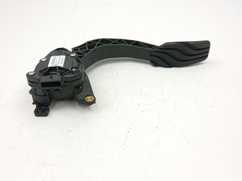 Recambio de potenciometro aceleracion para renault captur ii (hf_) tce 130 (hfmf) referencia OEM IAM 180100879R 6PV01290205 