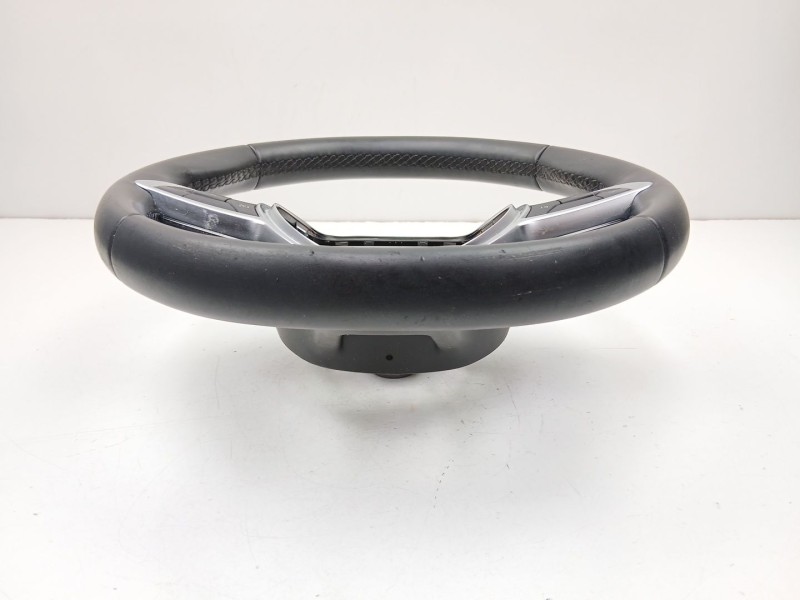 Recambio de volante para renault captur ii (hf_) tce 130 (hfmf) referencia OEM IAM 484002607R  