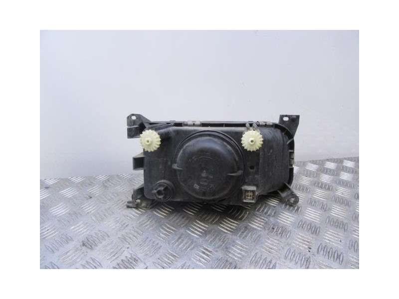 Recambio de faro izq. : volkswagen passat : 1.8 g (110,13cv) [1988] para volkswagen passat 1.8 g referencia OEM IAM   