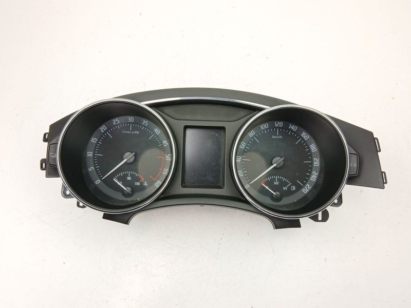 Recambio de cuadro instrumentos para skoda superb ii (3t4) 1.9 tdi referencia OEM IAM 3T1920841D  