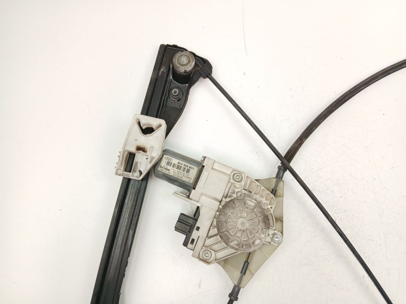 Recambio de elevalunas delantero izquierdo para skoda superb ii (3t4) 1.9 tdi referencia OEM IAM 3T0837401A  8K0959801