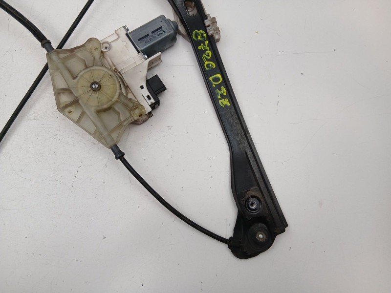 Recambio de elevalunas delantero izquierdo para skoda superb ii (3t4) 1.9 tdi referencia OEM IAM 3T0837401A  8K0959801