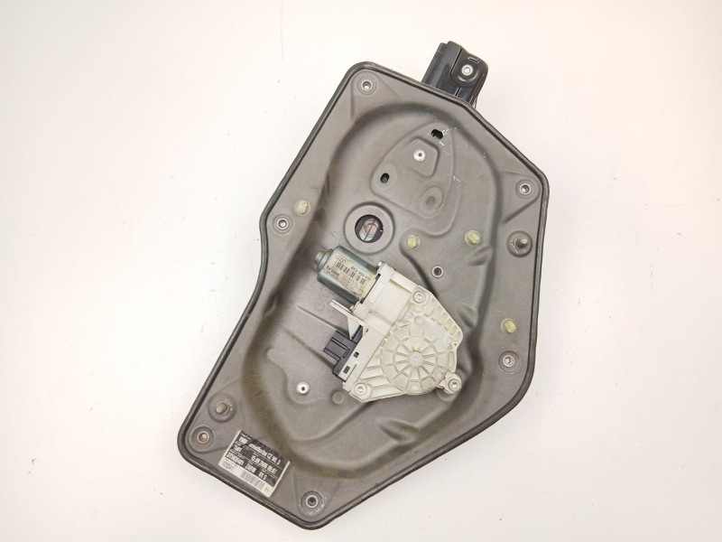 Recambio de elevalunas trasero izquierdo para skoda superb ii (3t4) 1.9 tdi referencia OEM IAM 3T5839401  8K0959811