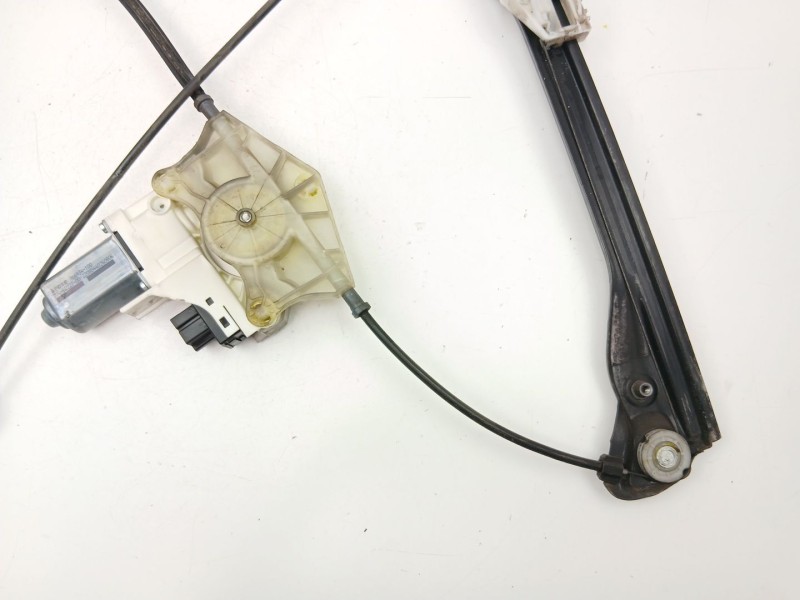 Recambio de elevalunas delantero derecho para skoda superb ii (3t4) 1.9 tdi referencia OEM IAM 3T0837402A  8K0959802