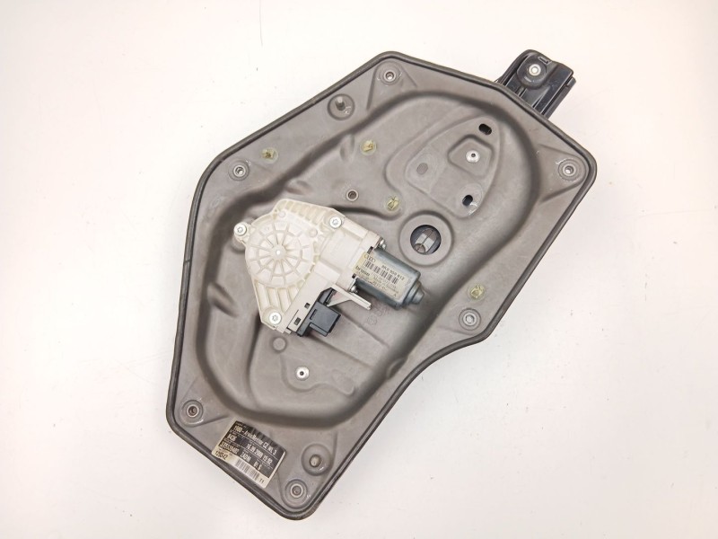 Recambio de elevalunas trasero derecho para skoda superb ii (3t4) 1.9 tdi referencia OEM IAM 3T5839402  8K0959812