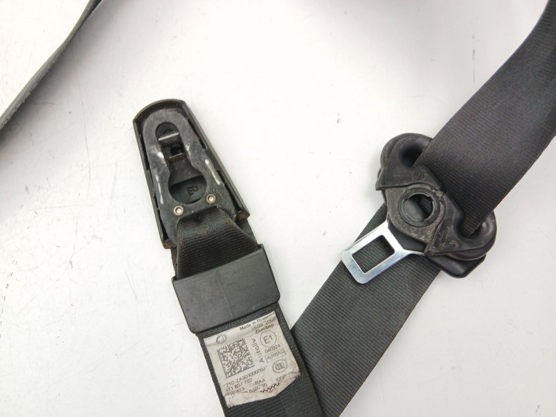 Recambio de cinturon seguridad delantero derecho para skoda superb ii (3t4) 1.9 tdi referencia OEM IAM 3T1857702  