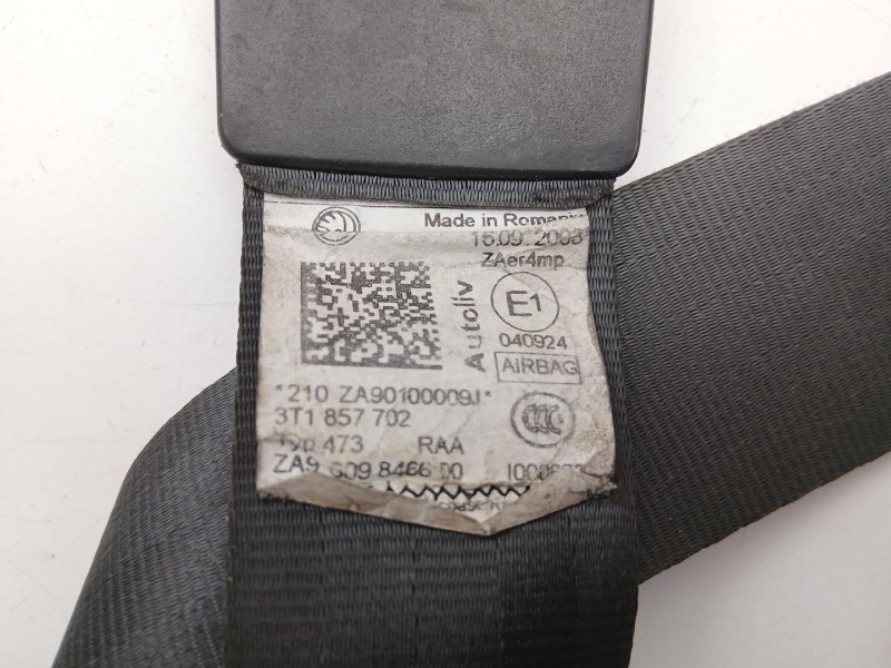 Recambio de cinturon seguridad delantero derecho para skoda superb ii (3t4) 1.9 tdi referencia OEM IAM 3T1857702  